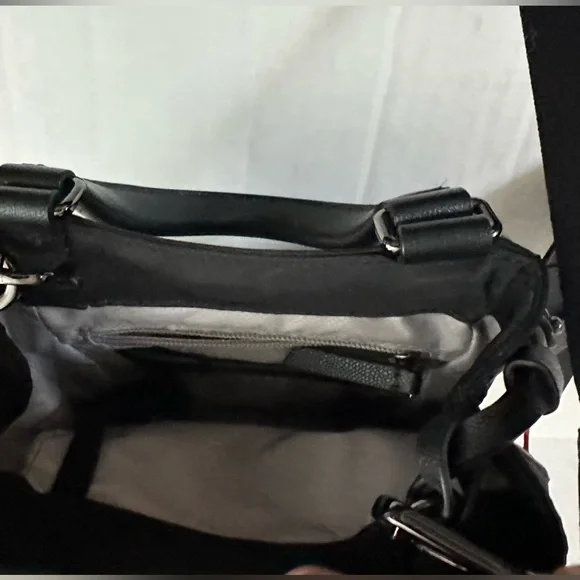 NWT - TUMI Voyageur VALETTA North South Crossbody Bag with Gunmetal Hardware - Picture 14 of 14